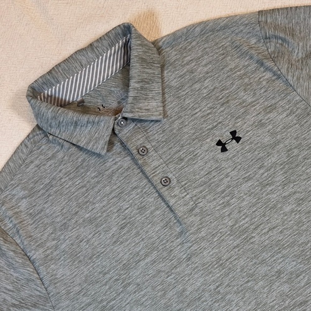 Under Armour Mens Loose Heatgear Golf Polo Shirt Size L Gray Short Sleeve